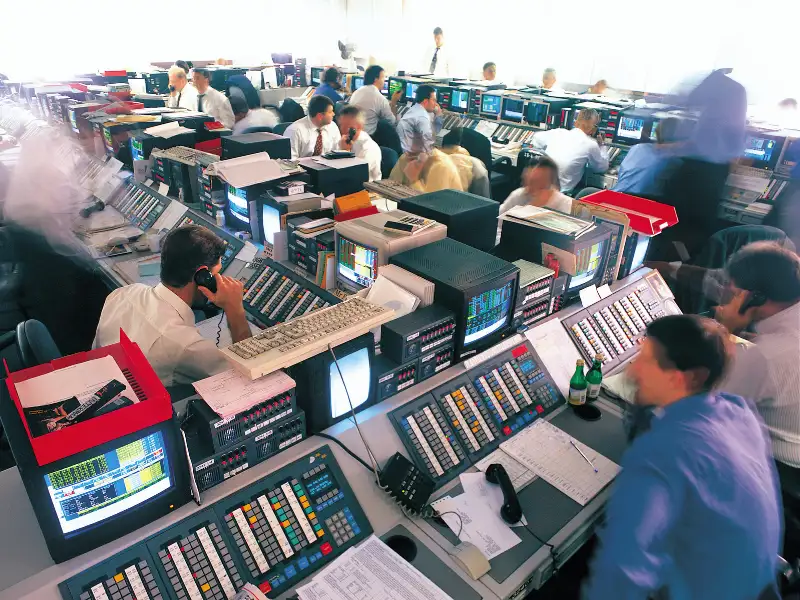 Cộng tác viên chứng khoán